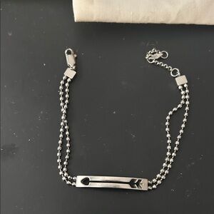 Fossil Heart and Arrow Stainless Steel Bracelet in Fossil Dust Bag